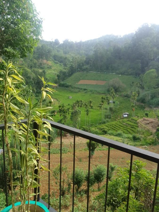 Silent Nest Bed and Breakfast Ella Esterno foto